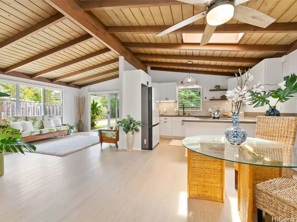 843 Alahaki St, Kailua, HI 96734