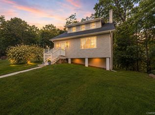 16 Hillside Avenue, Highland Falls, NY 10928
