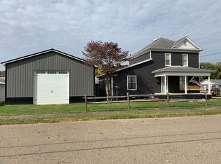 401 S 3rd Ave, Paden City, WV 26159