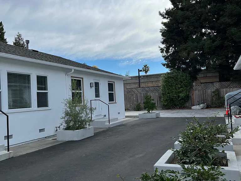 124 Coloma St #3 — Photo 1