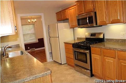 2nd image of 3311 Stratford Ave