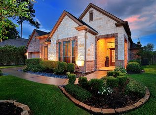 30 Markham Grove Pl, Shenandoah, TX 77381