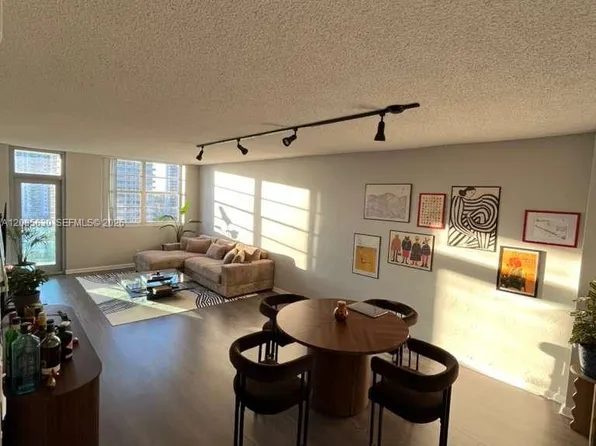 19390 Collins Ave APT 1217, Sunny Isles Beach, FL 33160