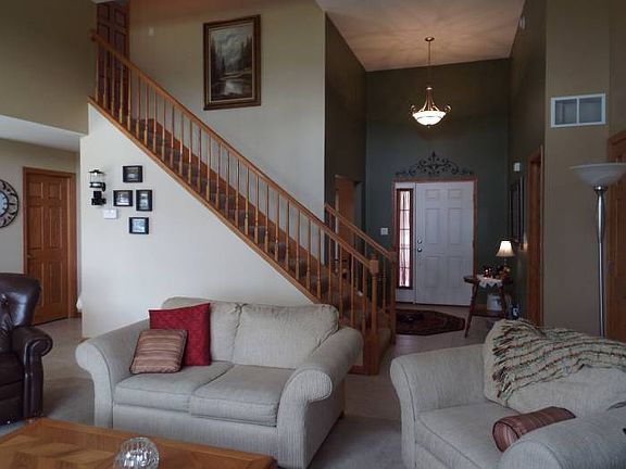 4th image of 9396 Villagio Way