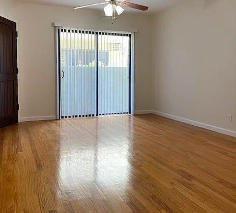 3rd image of 1312 Amherst Ave #3