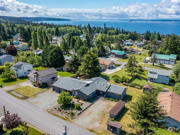 35 Kinkaid Drive, Coupeville, WA 98239