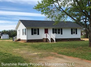 2148 Northcrest Dr, Ossipee, NC 27244