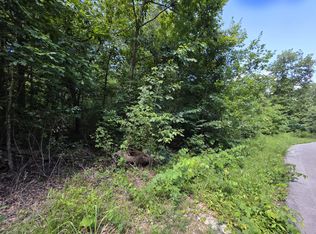 750 Colonel Dr, Burnside, KY 42519