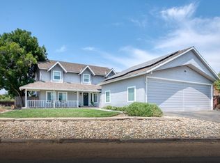 7042 N McCampbell Dr, Fresno, CA 93722