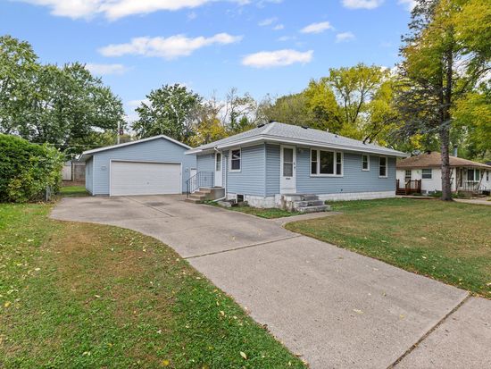 10964 Magnolia St NW, Coon Rapids, MN 55448