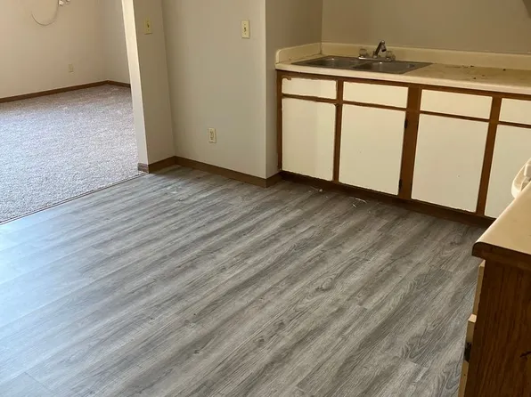 2103 Christi Lane, 2103 Christi Ln APT 3C, Belvidere, IL 61008