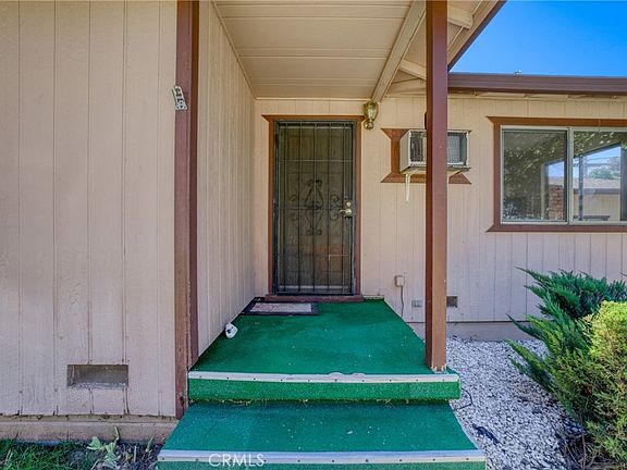 3rd image of 960 6th St