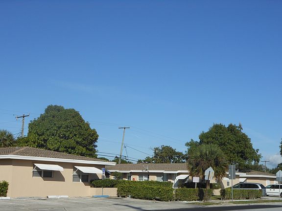 4th image of 3815 Parker Avenue