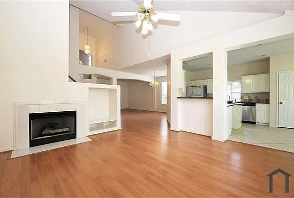 4602 Rainbow Valley Ct — Photo 4