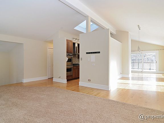 Living Room/Dining Room