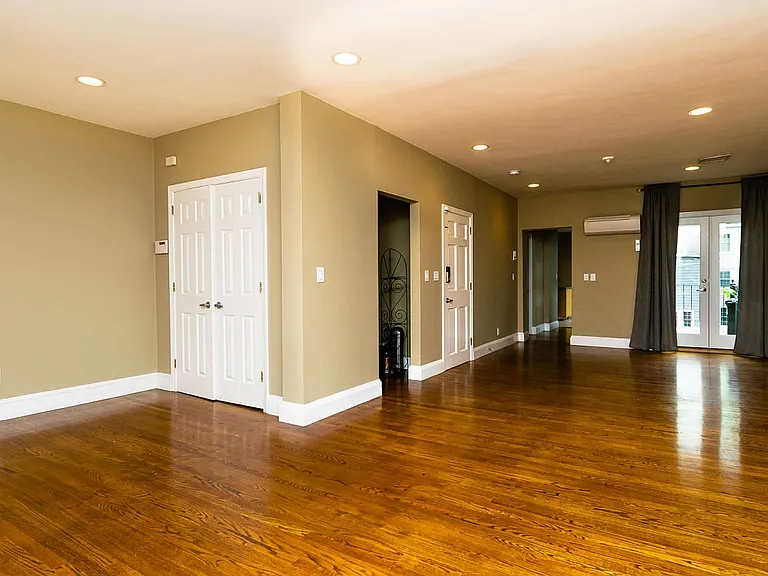 9 Auburn St #2 — Photo 9