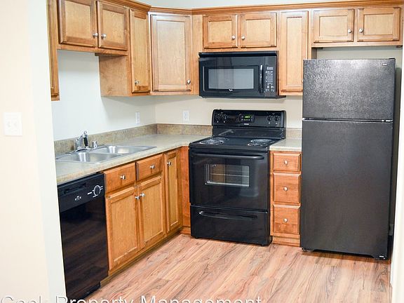 3rd image of 314 Audley Ave APT 2