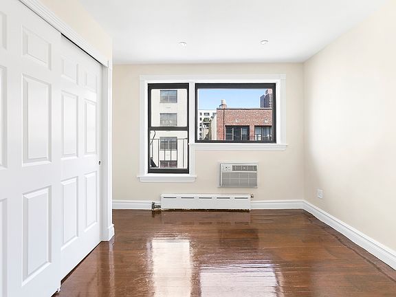 3rd image of 404 E 88th St APT 5D