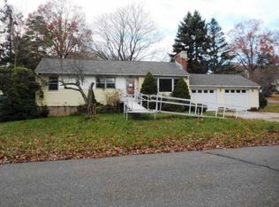 24 Fiesta Hts, Meriden, CT 06451