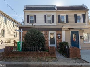 5911 Crown St, Capitol Heights, MD
