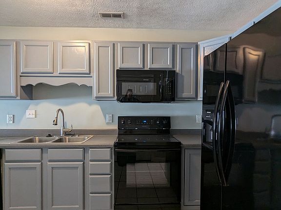 5th image of 8031 Resin Rd