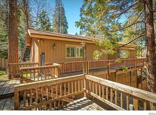 28952 Cedar Ter, Lake Arrowhead, CA 92352