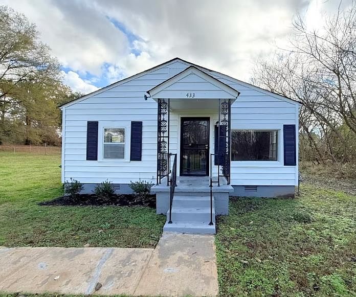 1st image of 433 Dixie Rd
