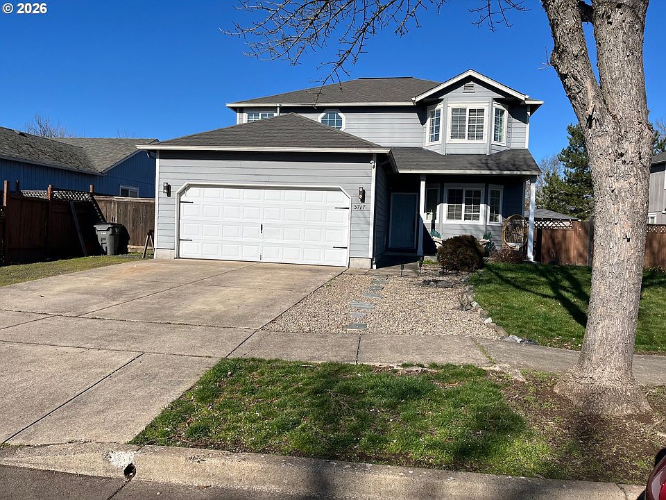 1st image of 3717 Riviera