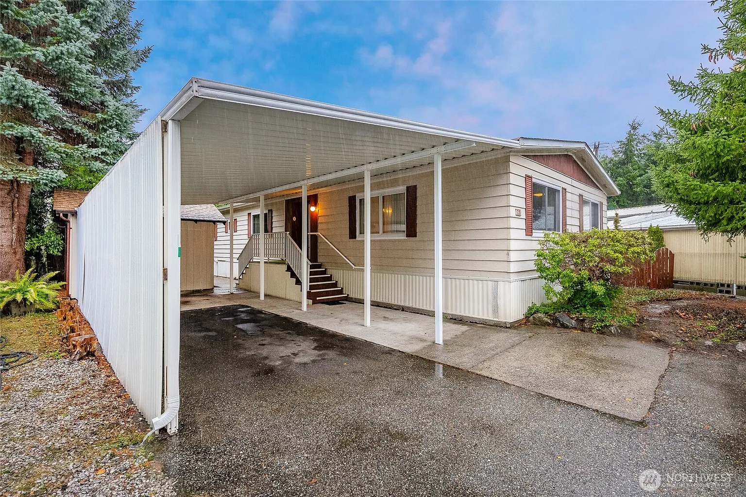425 Chuckanut Drive N #29 photo 1
