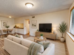 4915 Todd, Ames, IA 50014