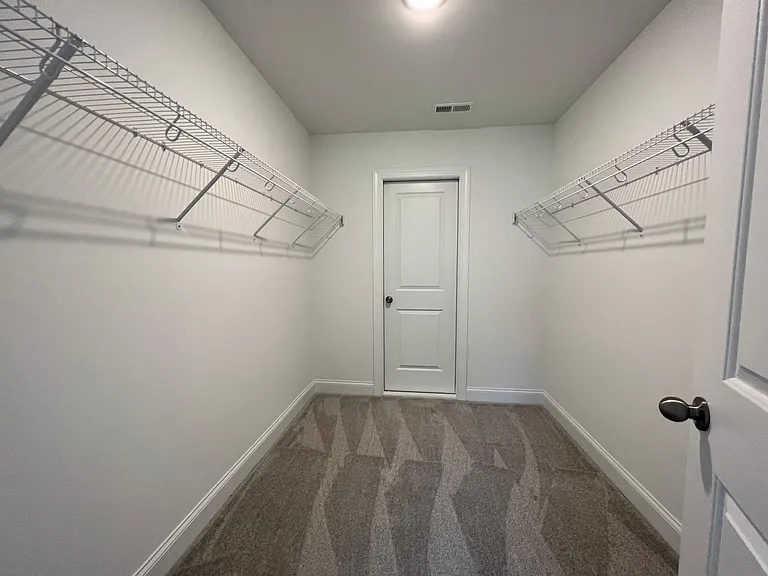 335 Old Grove Ln — Photo 22