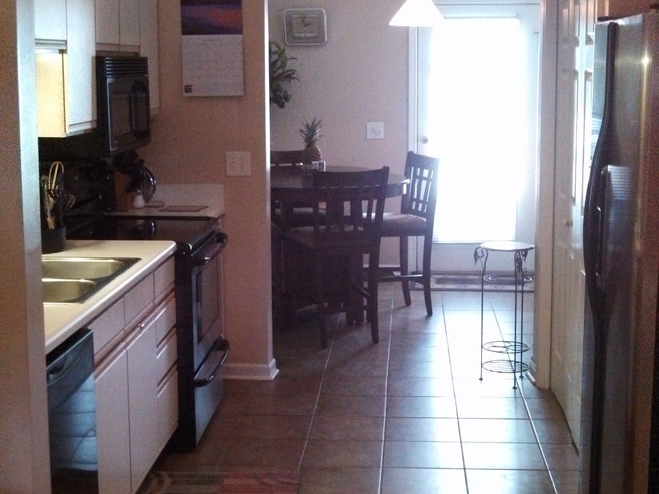 Kitchen/Diningroom