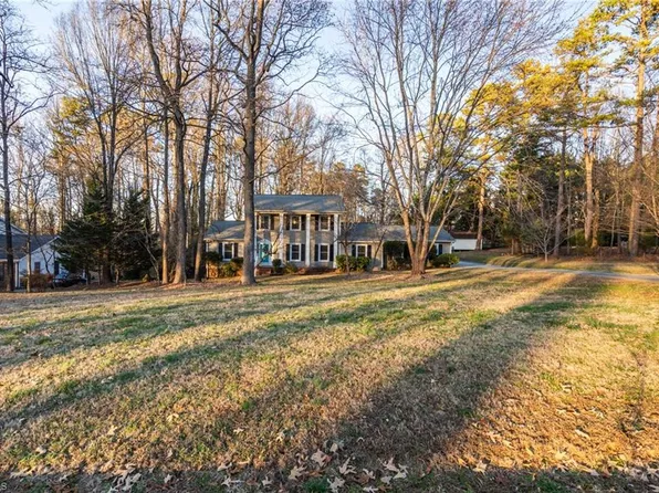 4509 Doncaster Dr, Greensboro, NC 27406