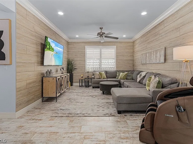 13528 Mandarin Cir — Photo 4