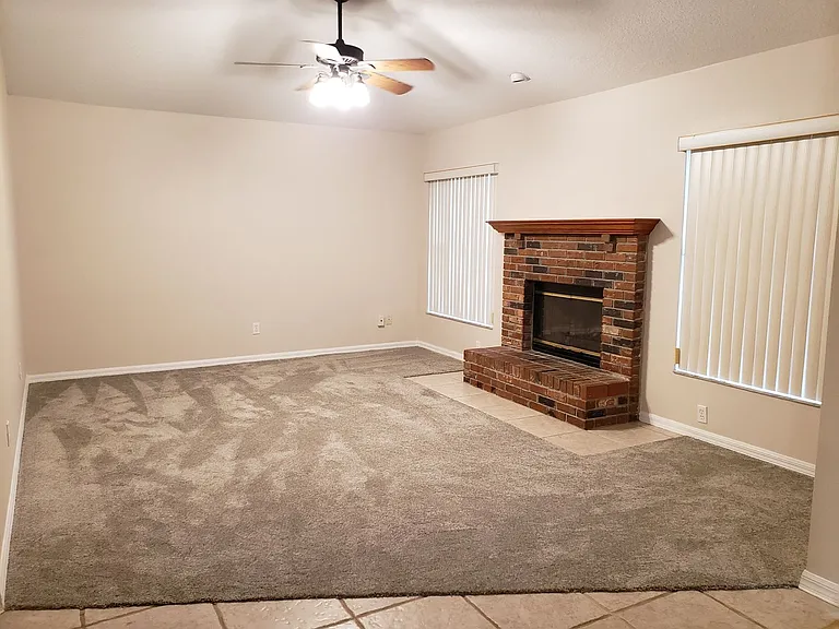 1612 Sweetwater West Cir — Photo 14