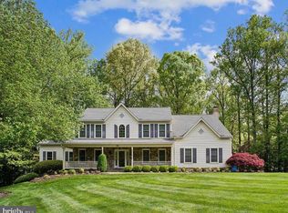 12302 Upper Wynnewood Ct, Herndon, VA 20171