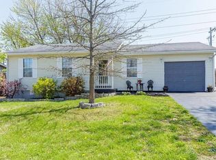 1902 Springhill Dr, O'Fallon, MO 63366