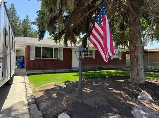 1545 W Leland Dr, West Jordan, UT 84084