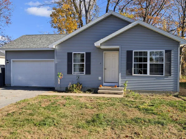 10 Feeder Bend, Glens Falls, NY 12801
