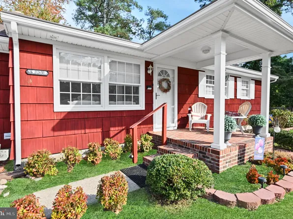 9755 Tharp Rd, Seaford, DE 19973