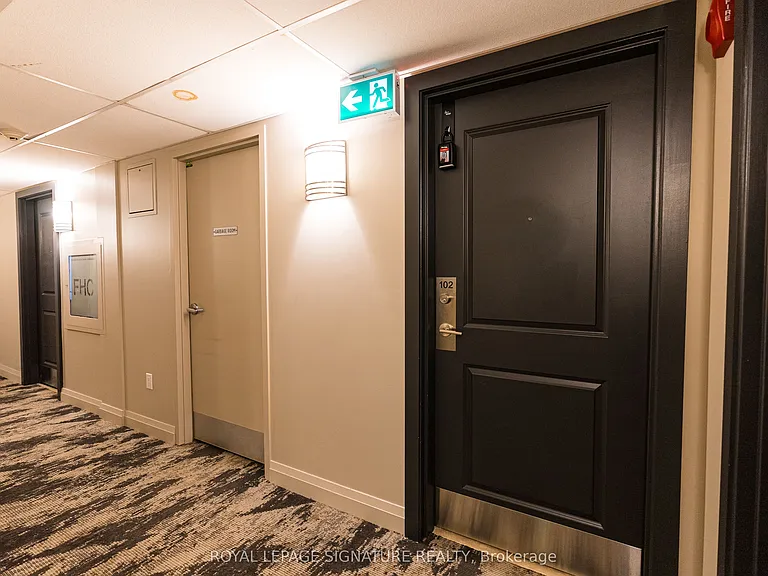 427 Aberdeen Ave #102 — Photo 6