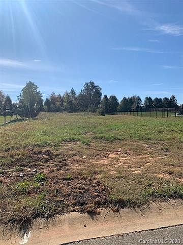 2nd image of 234 Settlers Grove Ln