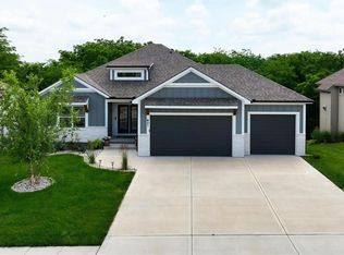 821 Old Paint Rd, Raymore, MO 64083