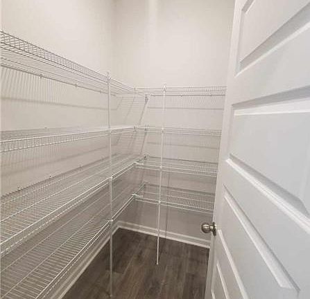 3rd image of 120 Bottlebrush Dr