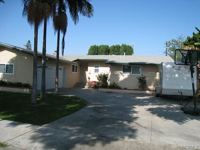 1st image of 207 S Loma Linda Dr