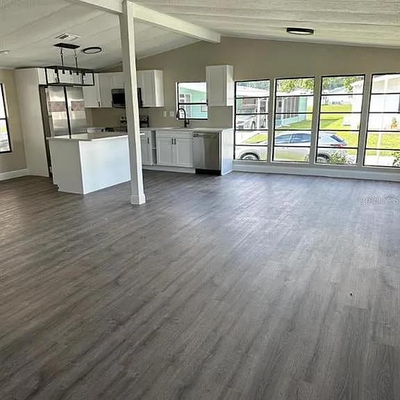 39638 Sunvalley Dr — Photo 5