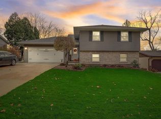 4901 Violet Ln, Madison, WI 53714