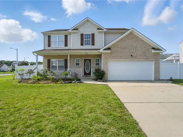 812 Antonick Ln, Virginia Beach, VA 23464