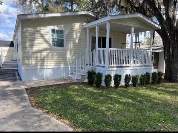 13 Park Way, Paisley, FL 32767