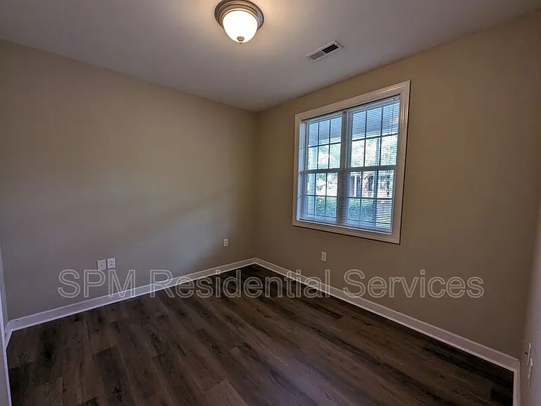 5334 Christian Dr — Photo 12